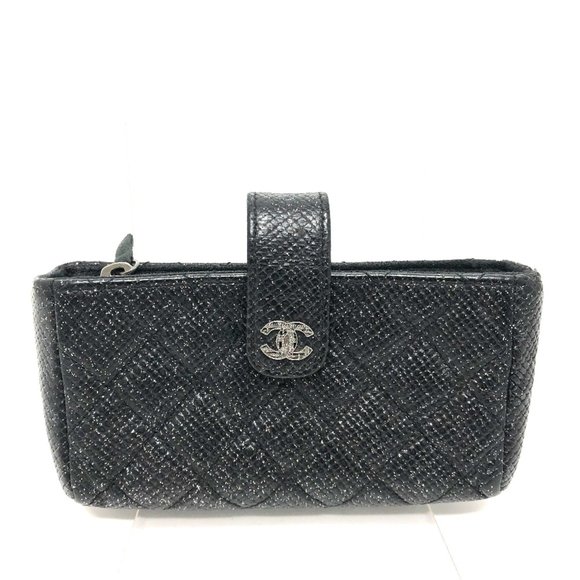CHANEL Black Pouch - Picture 1 of 15
